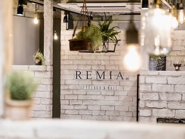 Remia レミア Eyelash Nail 目黒 アイリスト求人情報 まつげエクステ サロンナビ