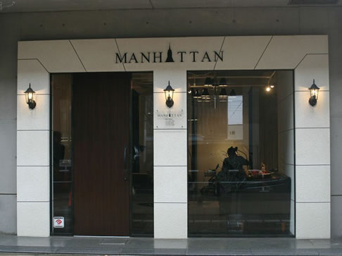 MANHATTAN（マンハッタン）福井店のロゴ