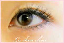 La chou chou（ラ シュシュ）のロゴ