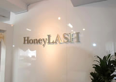 HoneyLASHinj[bVjZ{ؓX̎ʐ^