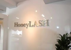 HoneyLASH（ハニーラッシュ）大阪心斎橋店の写真（東京の渋谷・池袋・六本木・吉祥寺で人気のサロン♪）